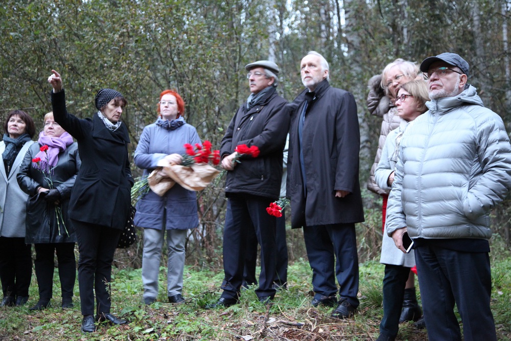 Сергей Шабанов почтил память жертв политических репрессий в «Ковалевском лесу»