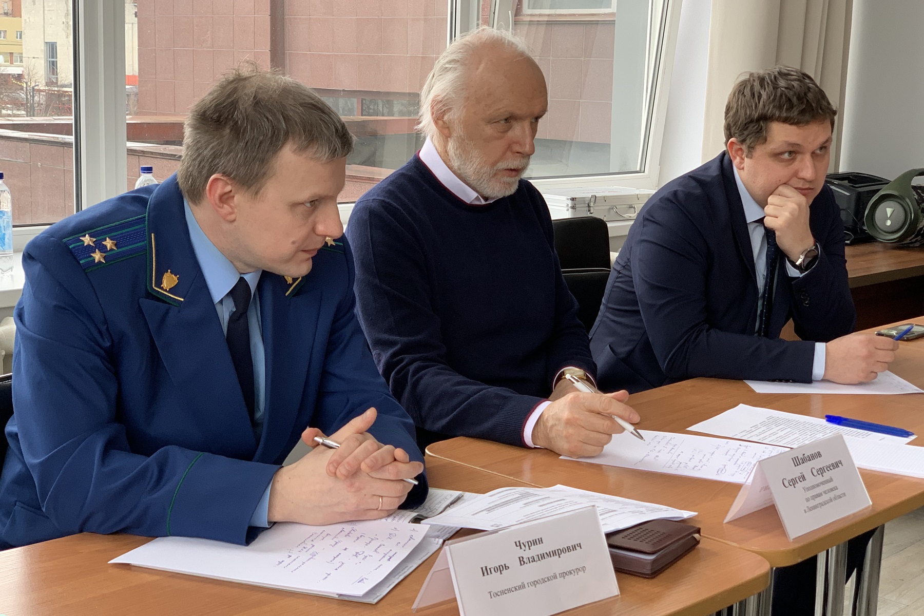 Сергей Шабанов и Тосненский городской прокурор Игорь Чурин провели пятичасовой прием граждан